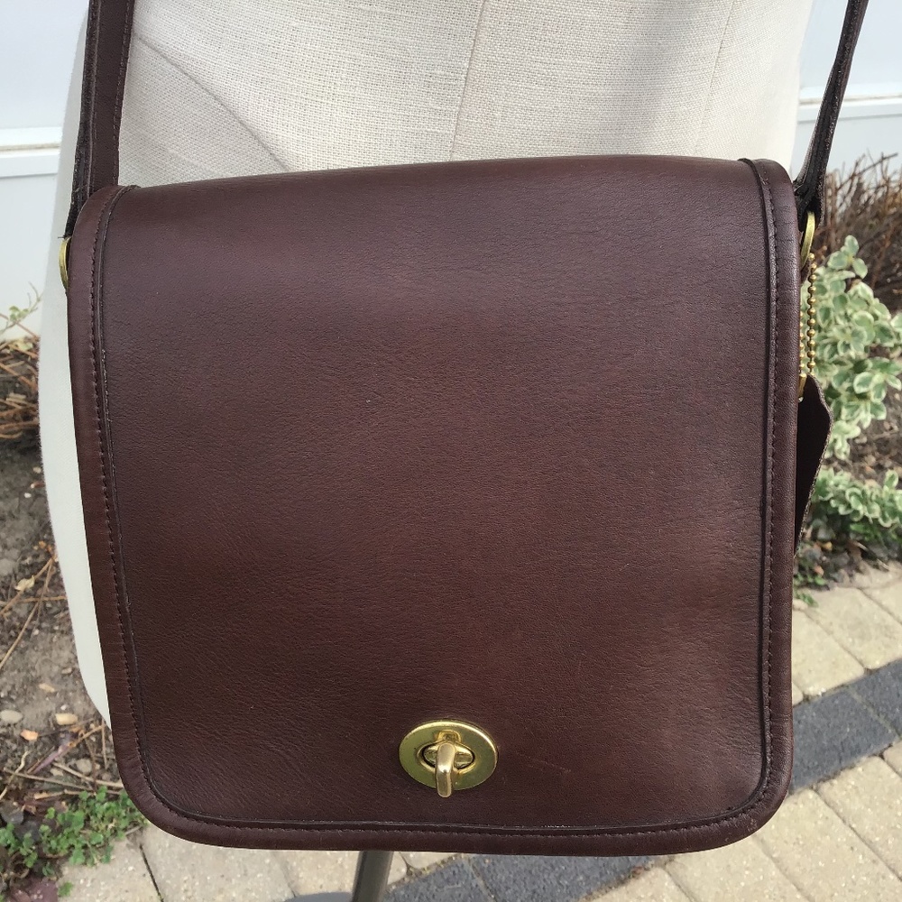 Vintage Coach Brown Companion Flap Crossbody 9076